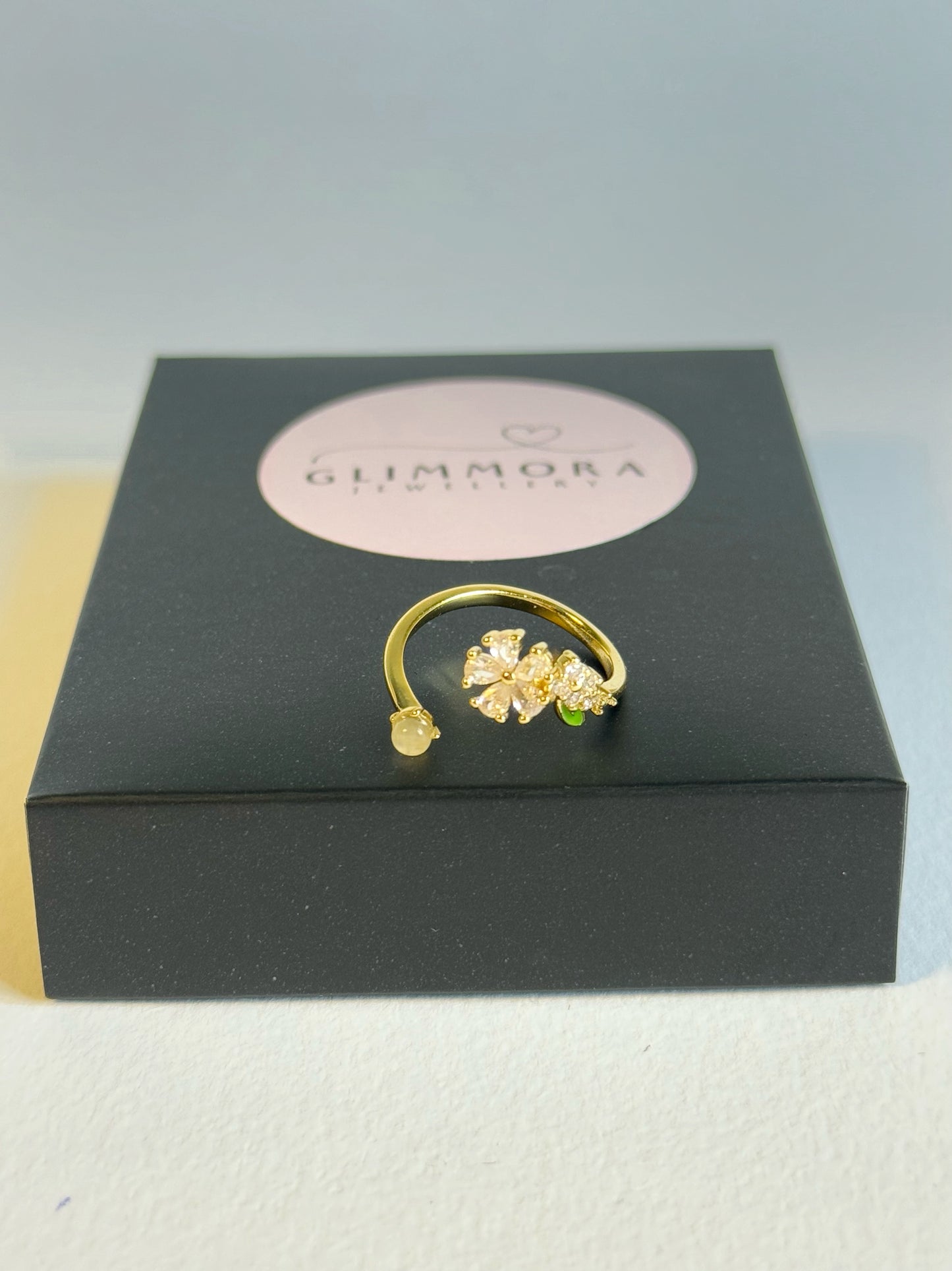 Shiny Daisy Ring